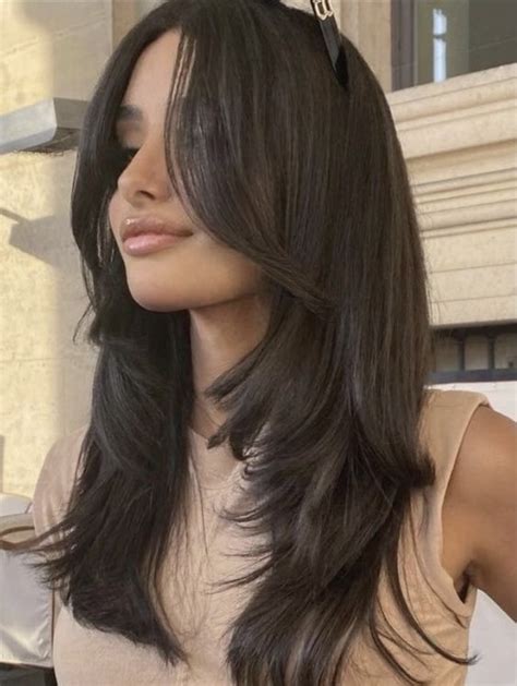 This Trendy Haircut Adds So Much Volume And Texture To Long Hair