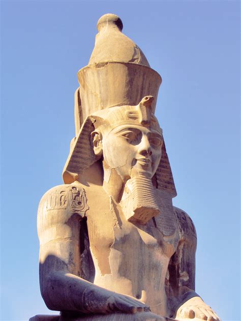 Free Images : sand, old, stone, monument, statue, crown, egypt, sculpture, temple, limestone ...