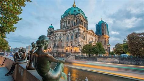 Guide to Berlin Cathedral: Info, Access & History - Berlin Tourist ...