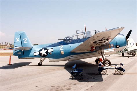 Eastern Tbm E Avenger Wwii Carrier Based Single Engine Three Crew Mid