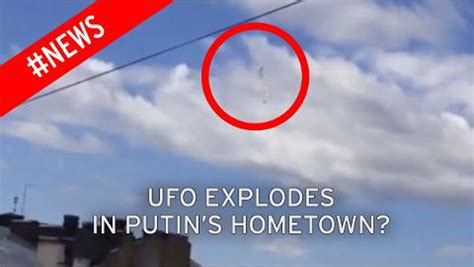 Mysterious UFOs filmed crashing in midair above Vladimir Putin's ...