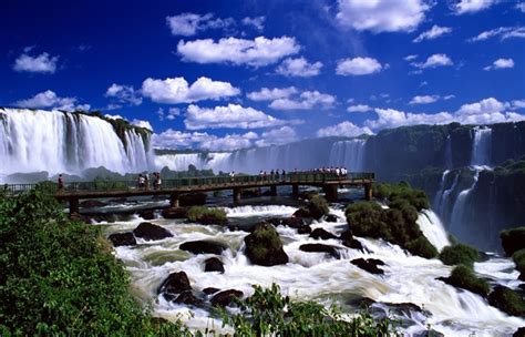 Amaz Nia E Cataratas Do Igua U Est O Entre As Novas Maravilhas Da