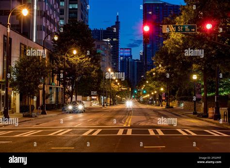Atlanta Ga Usa 06 14 20 Downtown Atlanta 3rd Street At Night