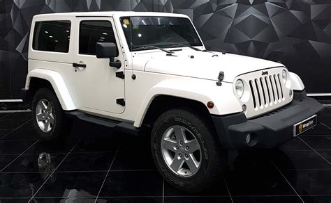 Jeep Wrangler White Satin Wrap Wrapstyle