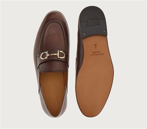 Gi Y Salvatore Ferragamo Moccasin Gancini Chocolate