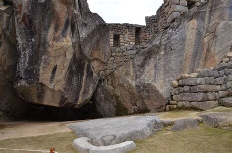 Templo De Condor Machu Picchu En El Cusco Per Foto Editorial Imagen