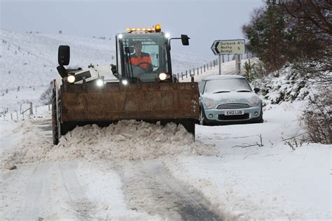 Storm Arwen: Heavy snow blankets parts of Scotland as roads are forced to close amid weather ...