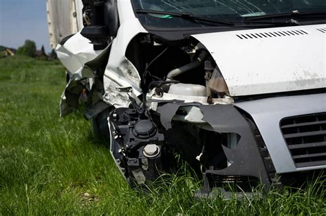 Walmart Truck Accident Lawyer In Huntington Free Consultations