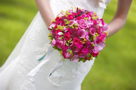 Brautstrauß mit Calla und Rosen Große Bildergalerie