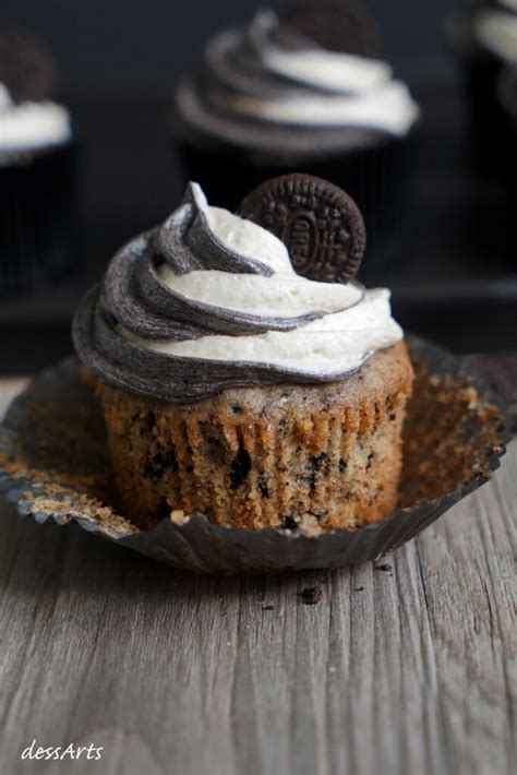 Cookies And Cream Cupcakes Oreo Cupcakes Dessarts