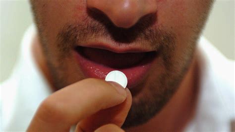 Study Daily Aspirin Cuts Many Cancer Risks Fox News