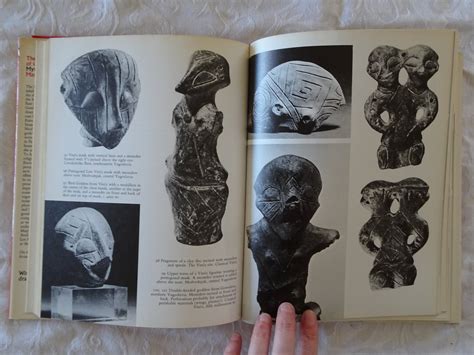 The Gods And Goddesses Of Old Europe 7000 3500 Bc By Marija Gimbutas