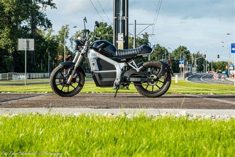 Horwin Cr Motocykl Elektryczny Kat Na Prawo Jazdy Kat B I A