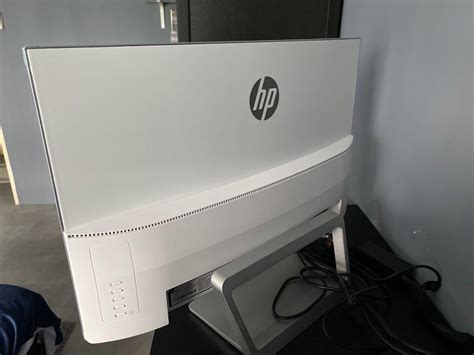 HP 27 inch Curved Monitor z4n74aa, Computers & Tech, Parts ...