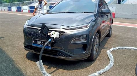 Mobil Listrik Tak Cukup Jadi Solusi Perubahan Iklim Di Indonesia