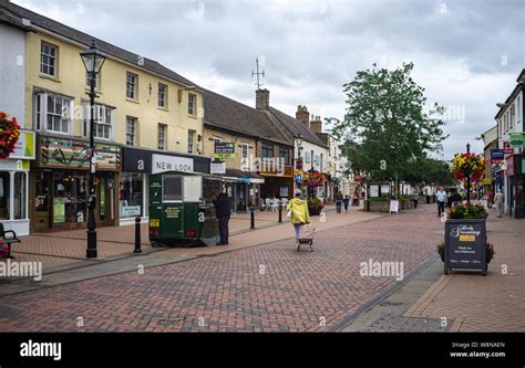 Bicester town centre hi-res stock photography and images - Alamy