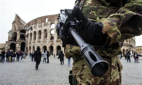 Strade Sicure Militari In Partenza Ma Mancano Gli Agenti Per I