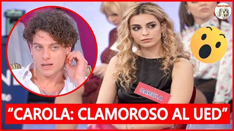 Clamoroso A Ued Carola Beccata Con Lui Fuori Dallo Studio Youtube