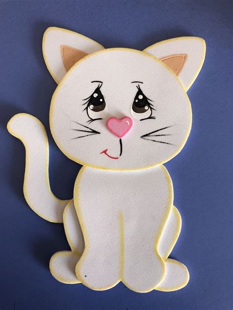 Gatito Foami Cat Shaped Cookie