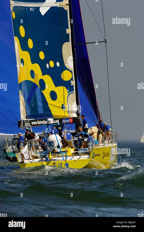 Volvo Ocean Race 2006 Life On The Extreme Brasil Racing Team One Close