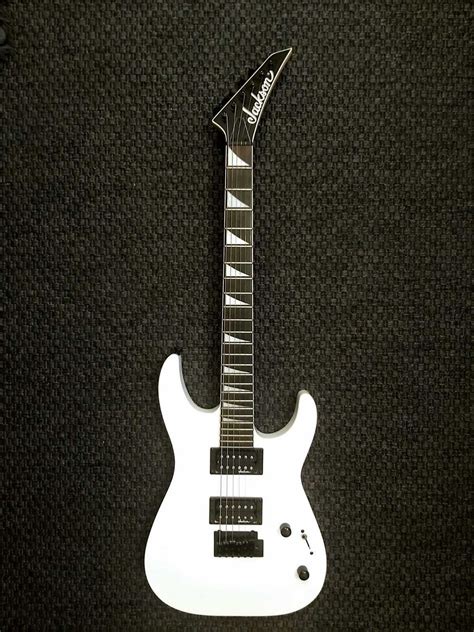 Jackson Js Series Dinky Arch Top Js Dka Snow White Santa Maria Maior