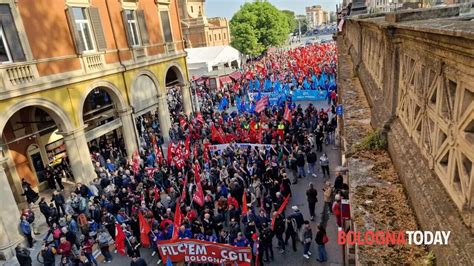 Sciopero Generale Oggi Bologna Ferita Aperta Dopo Suviana Corteo In