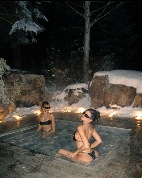 Celebratiesdressed Nude On Twitter Kylie Jenner In Hot Tub Via Ig
