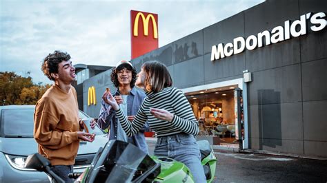 Iconic Chicken Mcnuggets Celebrate Its 40 Anniversary Recipe For The Future