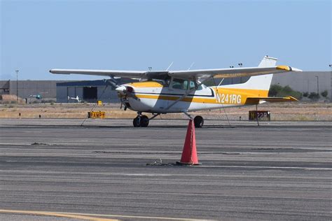 N241rg Cessna 172 Chandler Municipal Airport Az Graham Tiller Flickr