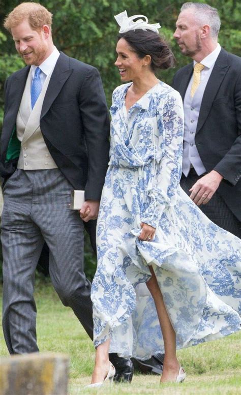 Meghan Markle la robe à fleurs qu elle portait à un mariage ce week