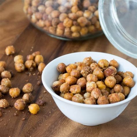 Garlic Parmesan Roasted Chickpeas