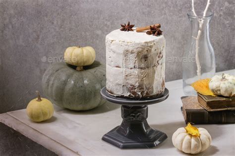 Autumn Naked Cake Stock Photo By Natashabreen Photodune