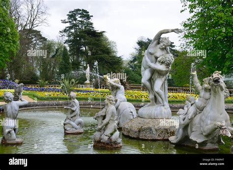 Statues In Water Hi Res Stock Photography And Images Alamy