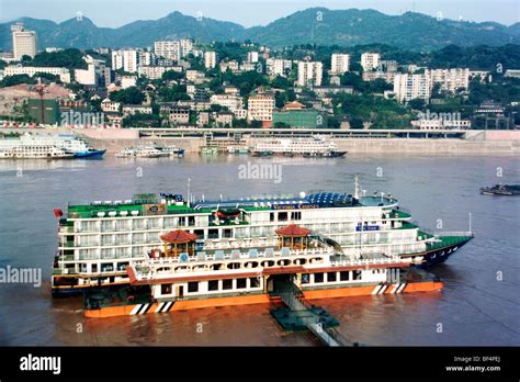 Changjiang Cruise Ship Chongqing China Stock Photo Alamy