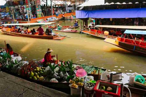 Tell Me About Visiting The Floating Markets Near Bangkok Viazara