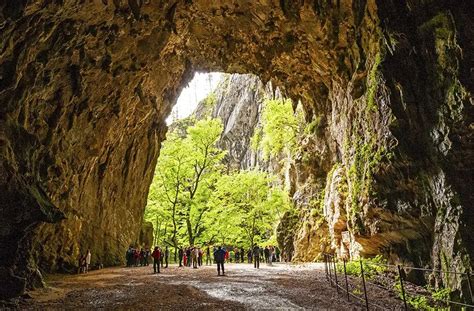 The 10 most beautiful natural caves in the world | GTN News