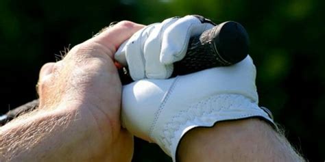 Oversize Golf Grips Pros and Cons - The Most Useful Advantages