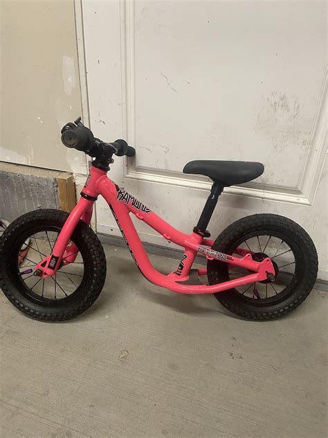 Commencal Ramones Balance Bike For Sale