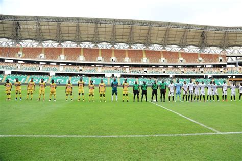 Football 6ème journée de la ligue 1 ivoirienne lAsec Mimosas