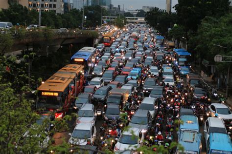 Cuaca Ekstrem Masih Menghantui Pemudik Diminta Waspada Bencana