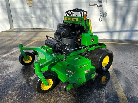 61 John Deere 661r Commercial Stand On Mower W Only 99 Hours Lawn Mowers For Sale And Mower