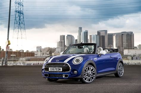 2019 Mini Hardtop And Convertible Arrive Ahead Of Detroit Automobile Magazine