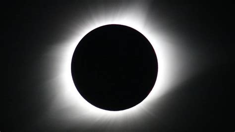 La NASA explica por qué el próximo eclipse solar total será importante RT