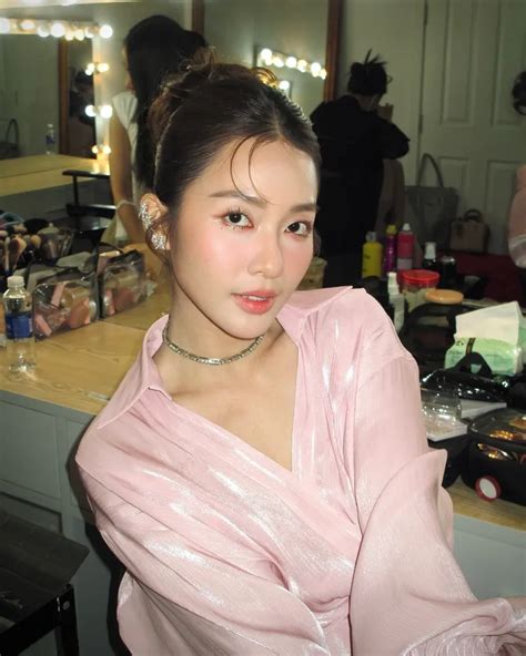 Cực sốc với ảnh Khả Ngân nude xinh đẹp quyến rũ