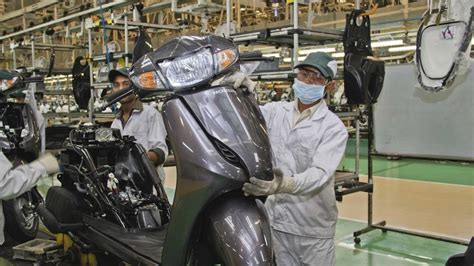 India Becomes Hondas Largest 2 Wheeler Manufacturing Base Autos