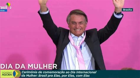 Bolsonaro Decreta Distribuci N Gratuita De Productos Femeninos Tras