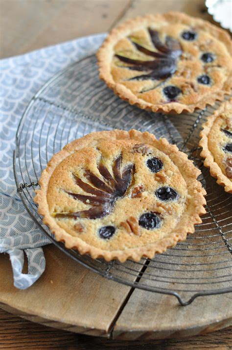 Cuisine Une Tartelette Aux Figues Noix Raisin Et Frangipane Maison