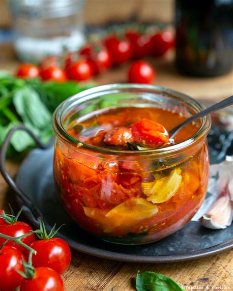 Tomates confites à lhuile à lail et au basilic