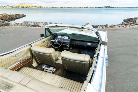 1967 Lincoln Continental Interior