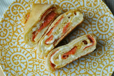 a & o on the go: Pepperoni Stromboli